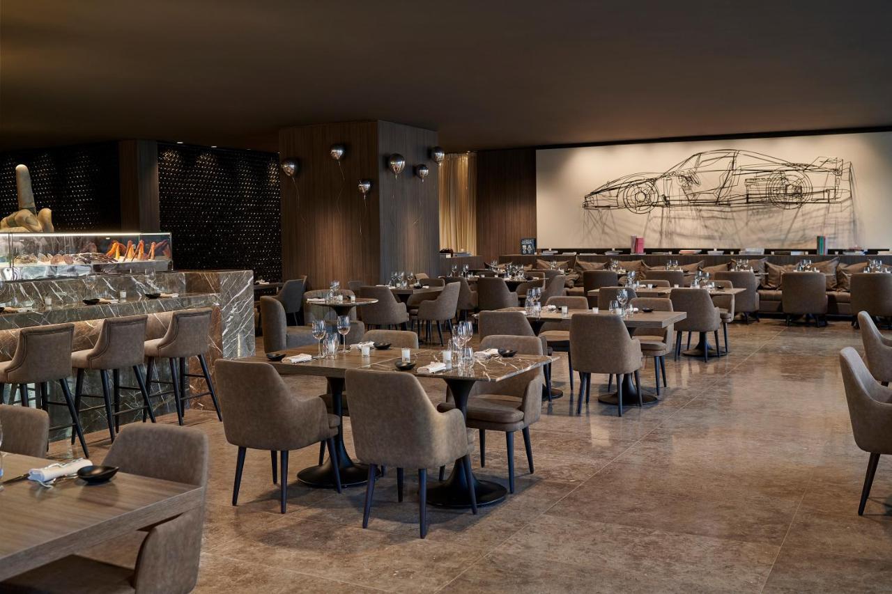 Four Seasons Hotel Cairo At Nile Plaza Esterno foto The restaurant
