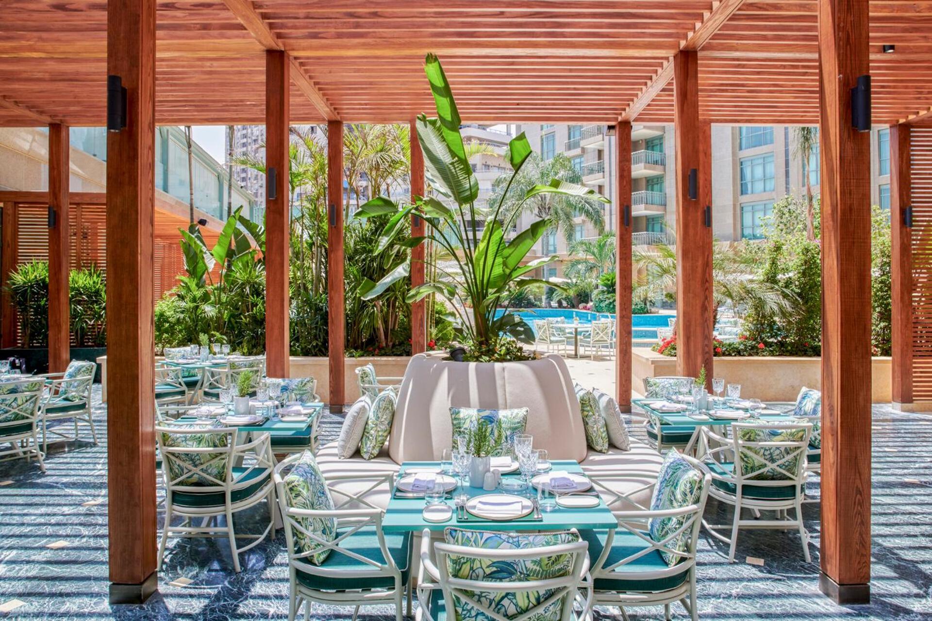 Four Seasons Hotel Cairo At Nile Plaza Esterno foto The Terrace