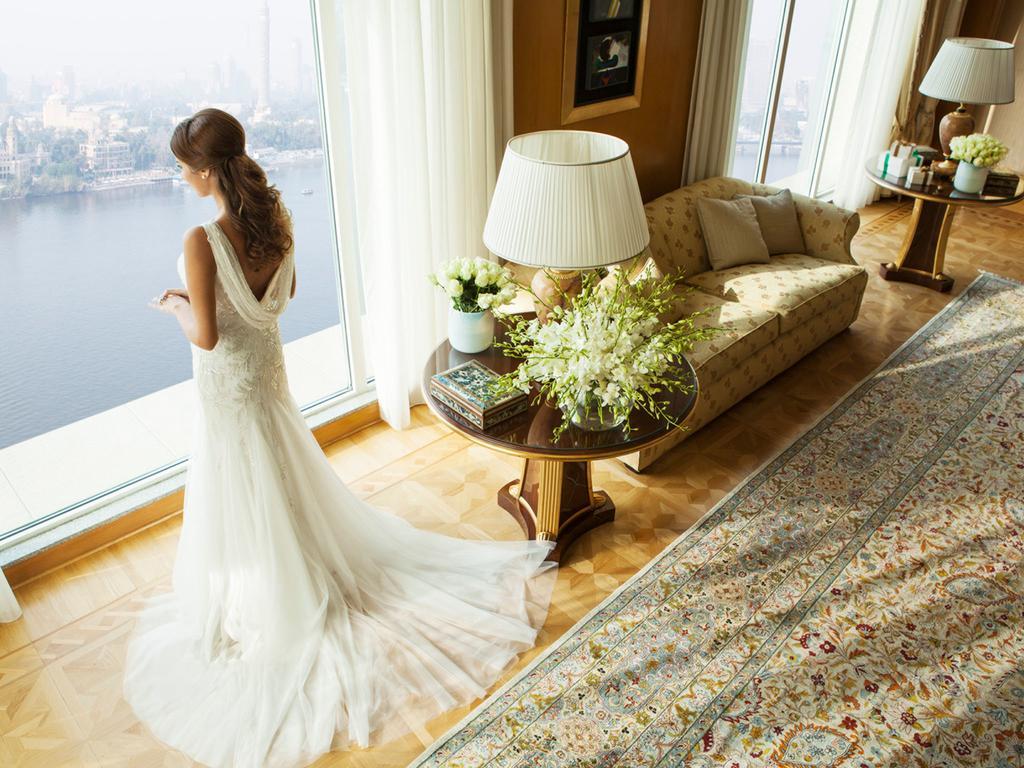 Four Seasons Hotel Cairo At Nile Plaza Esterno foto A wedding at the Four Seasons Hotel, Hong Kong
